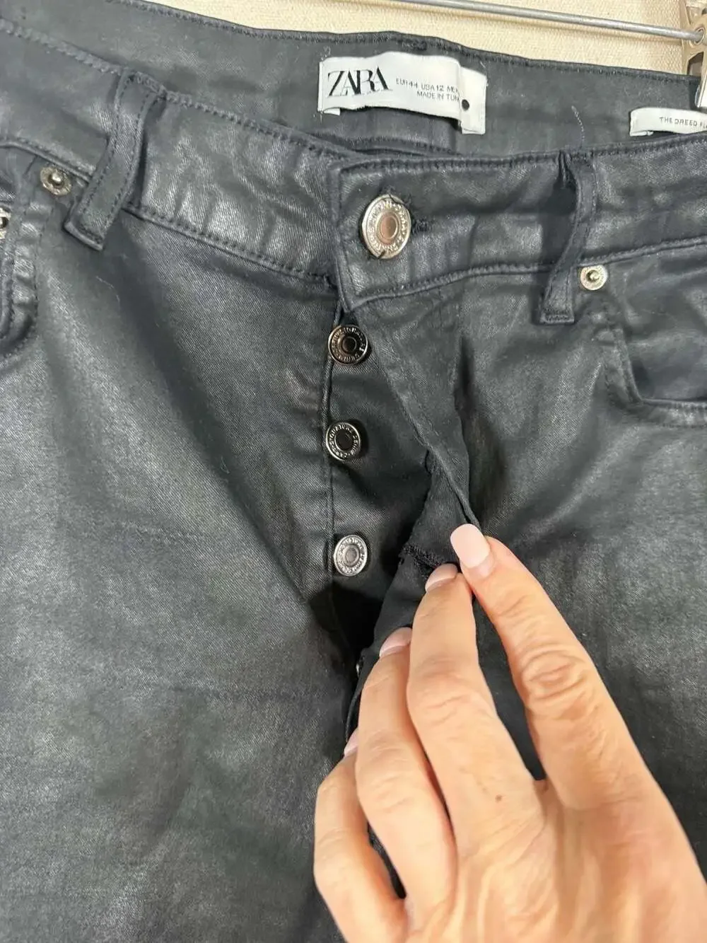 ZARA The Dreed Flare Black Coated Jeans - Picture 4 of 5